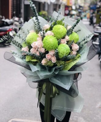 Hoa tốt nghiệp - Biểu tượng của sự thành công và hoàn thành