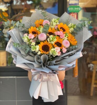 Hoa tốt nghiệp quận 10 - Tỏa sáng trong ngày trọng đại 1